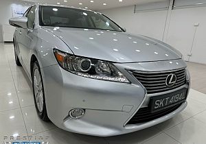 Lexus ES250 AUTO LED Sunroof 2015 Silver Keyless